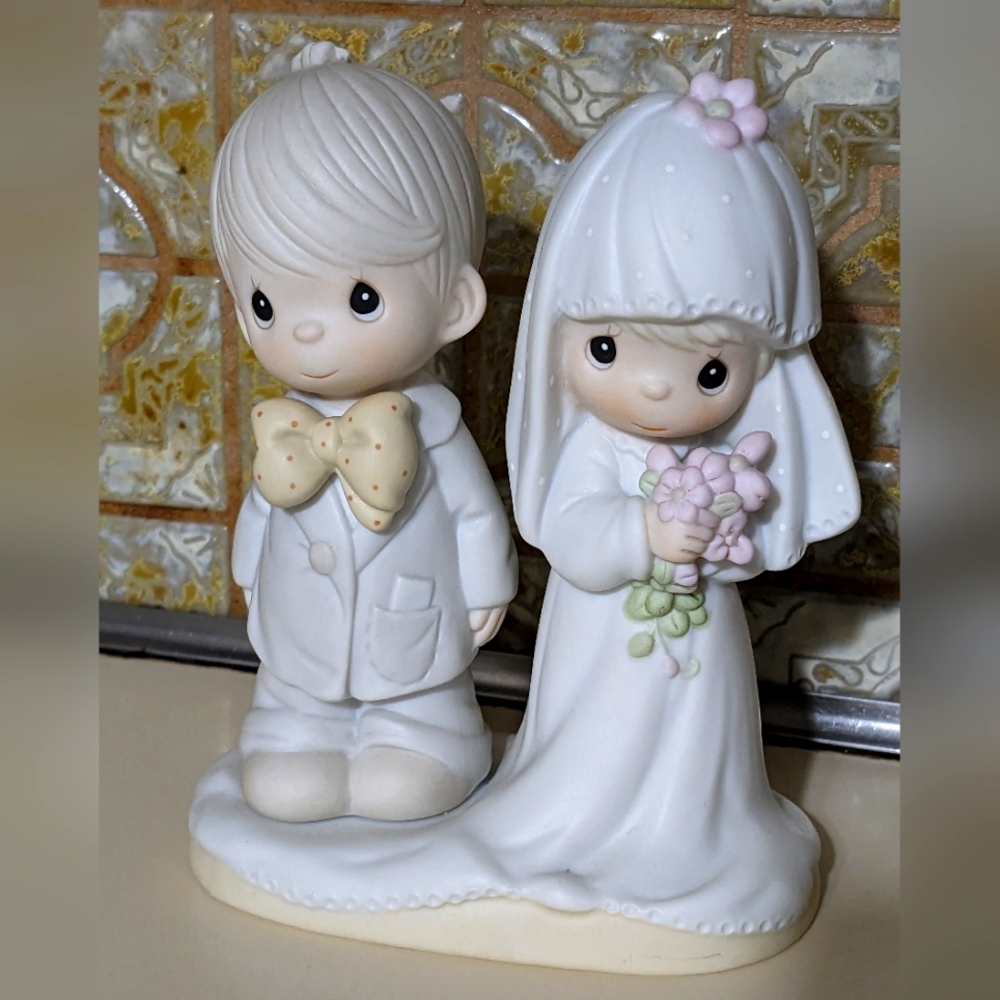 Cream and White Decorative Cake Toppers for Wedding Celebrations